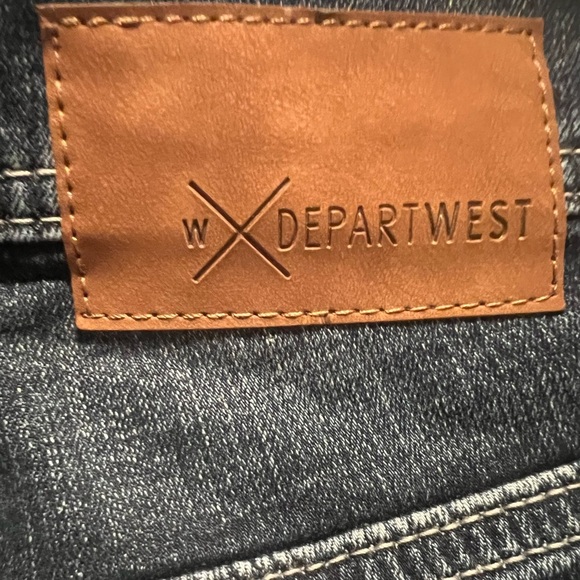 Departwest Mens Distressed Jeans from Buckle | Size 29x28 | NEW/NWOT!!!👖💙 - Picture 13 of 15
